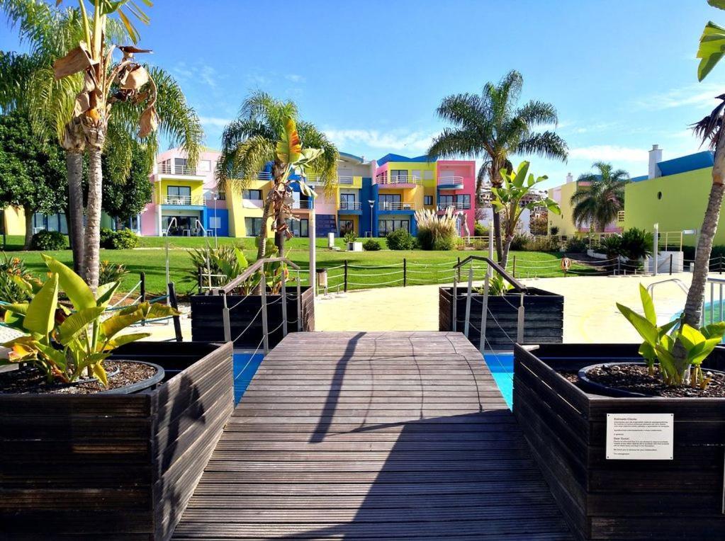 Marina De Albufeira Orada Resort - 2-Bed Apartment With Huge Pool Dış mekan fotoğraf