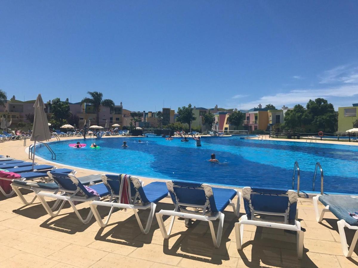 Marina De Albufeira Orada Resort - 2-Bed Apartment With Huge Pool Dış mekan fotoğraf